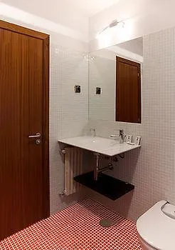 Millan Hotel