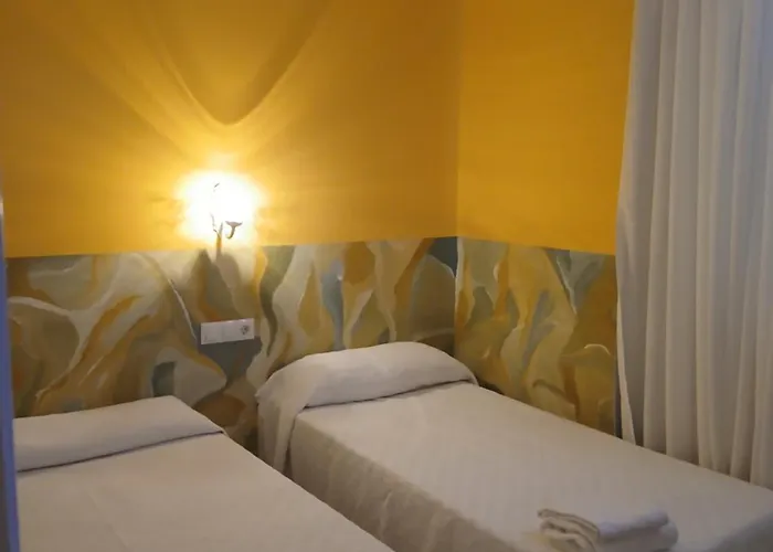 Millan Hotel 2*